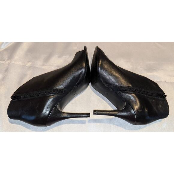 NINE WEST Asielle Womans Black Leather Peep Toe Bootie Heels Size 6M Zip Up - Picture 5 of 8